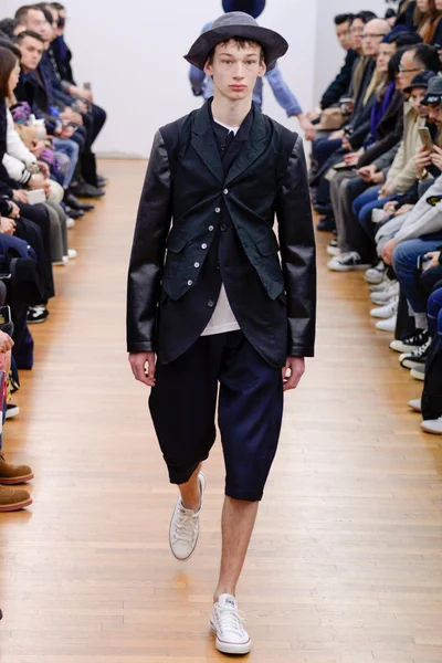 Look 41